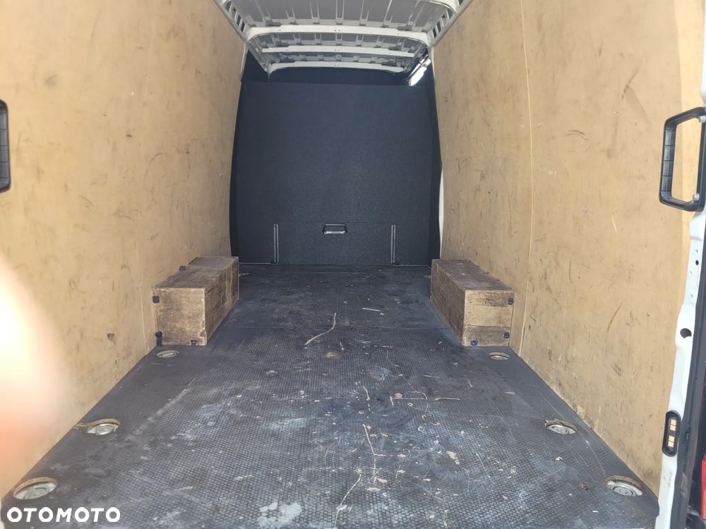 Iveco 35S18 - 29