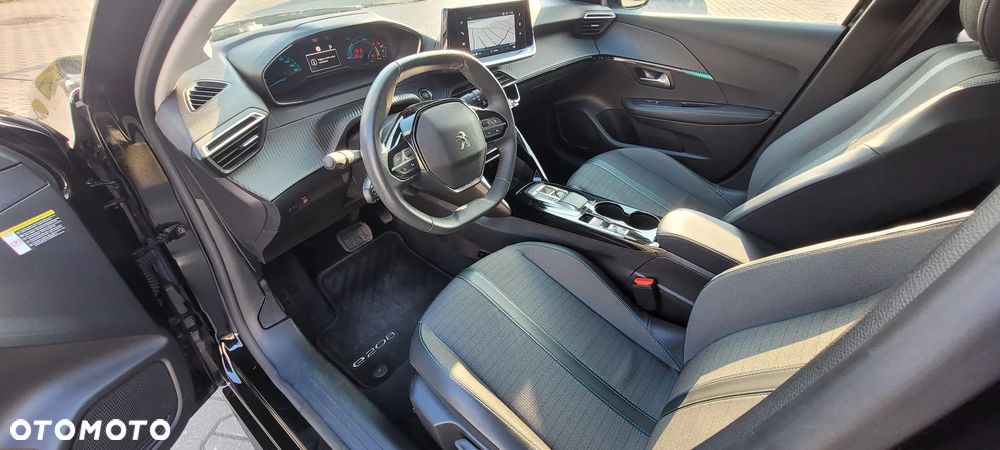 Peugeot 208 Elektromotor 136 GT Pack - 18