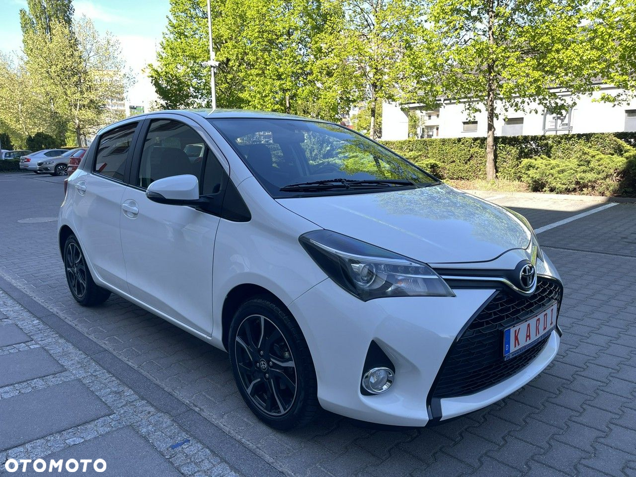 Toyota Yaris - 4