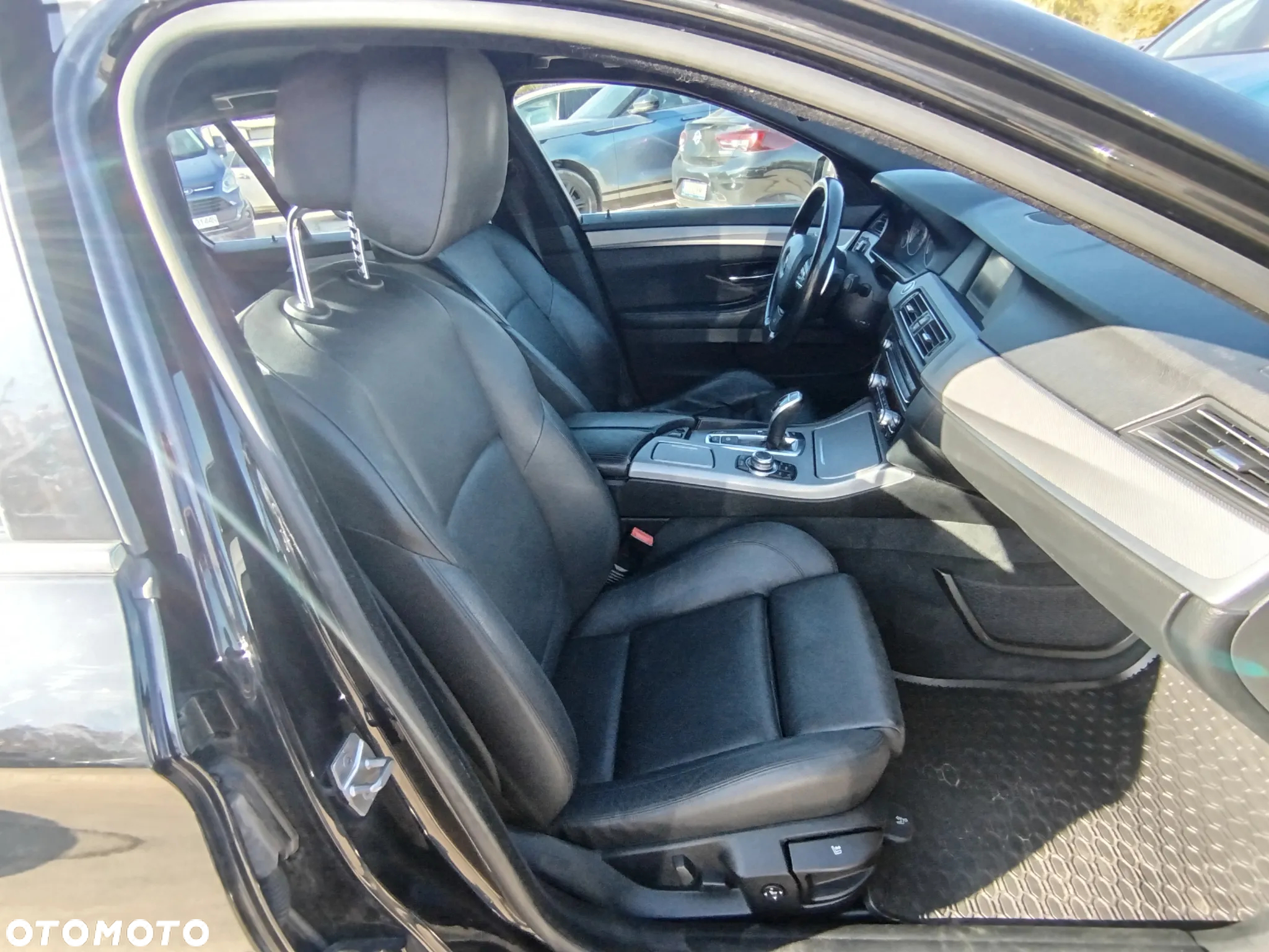 BMW Seria 5 530d Touring Sport-Aut - 14