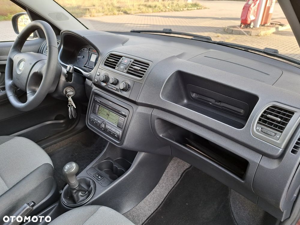 Skoda Roomster - 17