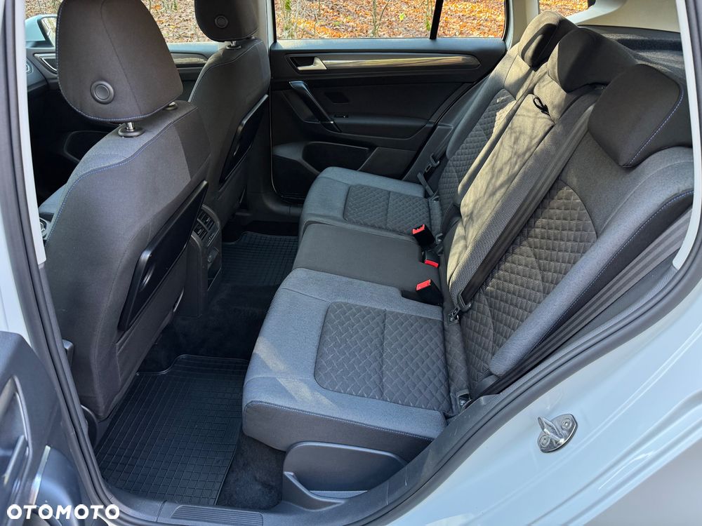 Volkswagen Golf Sportsvan VII SV 1.6 TDI Highline DSG - 22