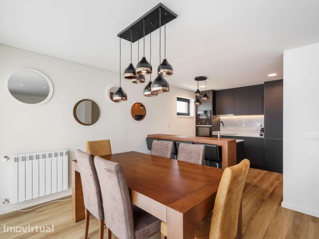 Apartamento T2 em condomínio fechado com piscina e vista mar - Grande imagem: 4/38