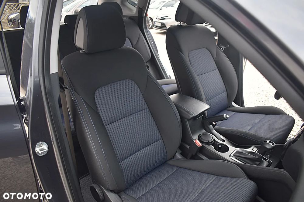 Hyundai Tucson blue 1.7 CRDi 2WD DCT Trend - 22