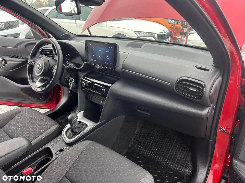 Toyota Yaris Cross Hybrid 1.5 Comfort - 29