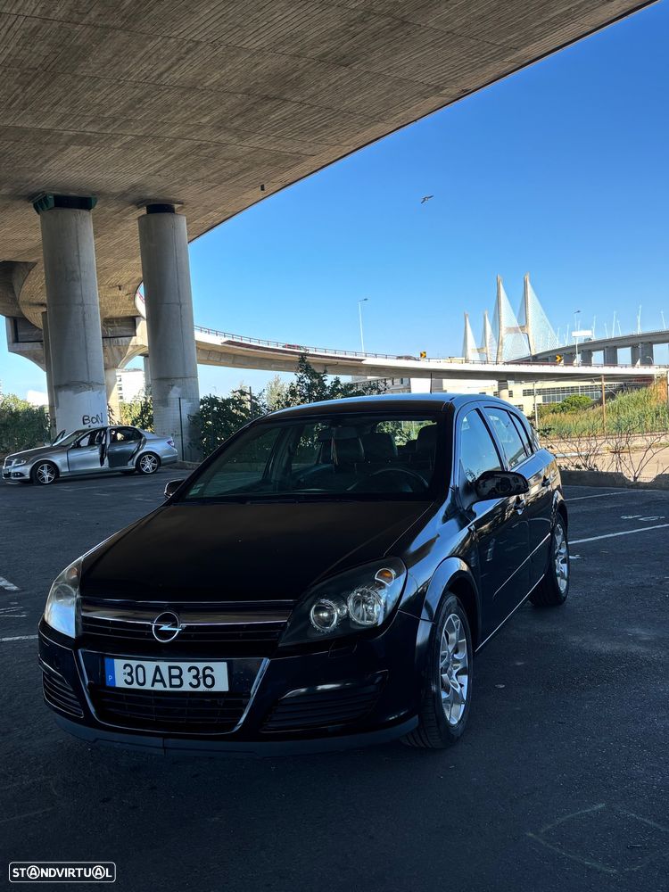 Opel Astra 1.3 CDTi Cosmo - 1