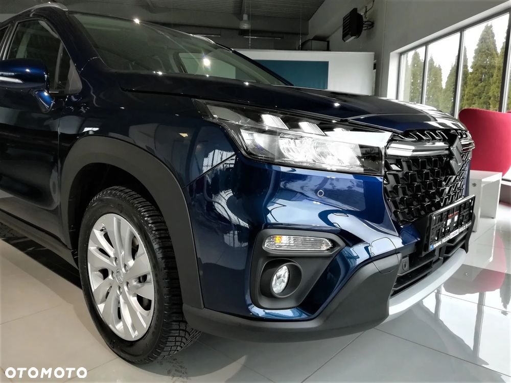 Suzuki S-Cross 1.4 BoosterJet mHEV Premium Plus SP - 12