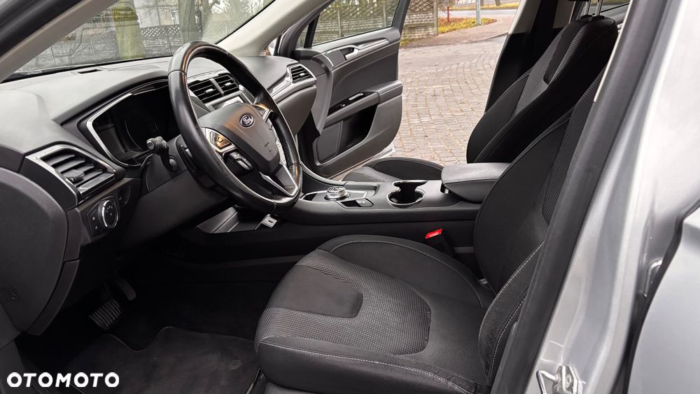 Ford Mondeo 2.0 EcoBlue Titanium - 33