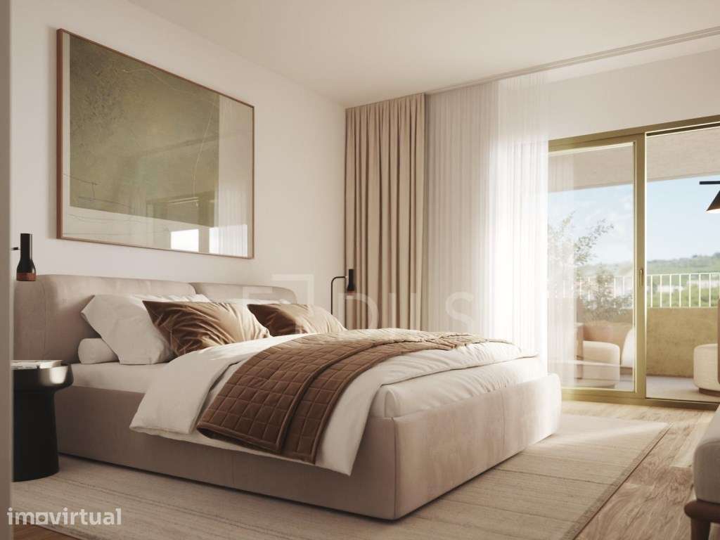 Apartamento T3, com varanda e garagem em Miraflores - Grande imagem: 3/29