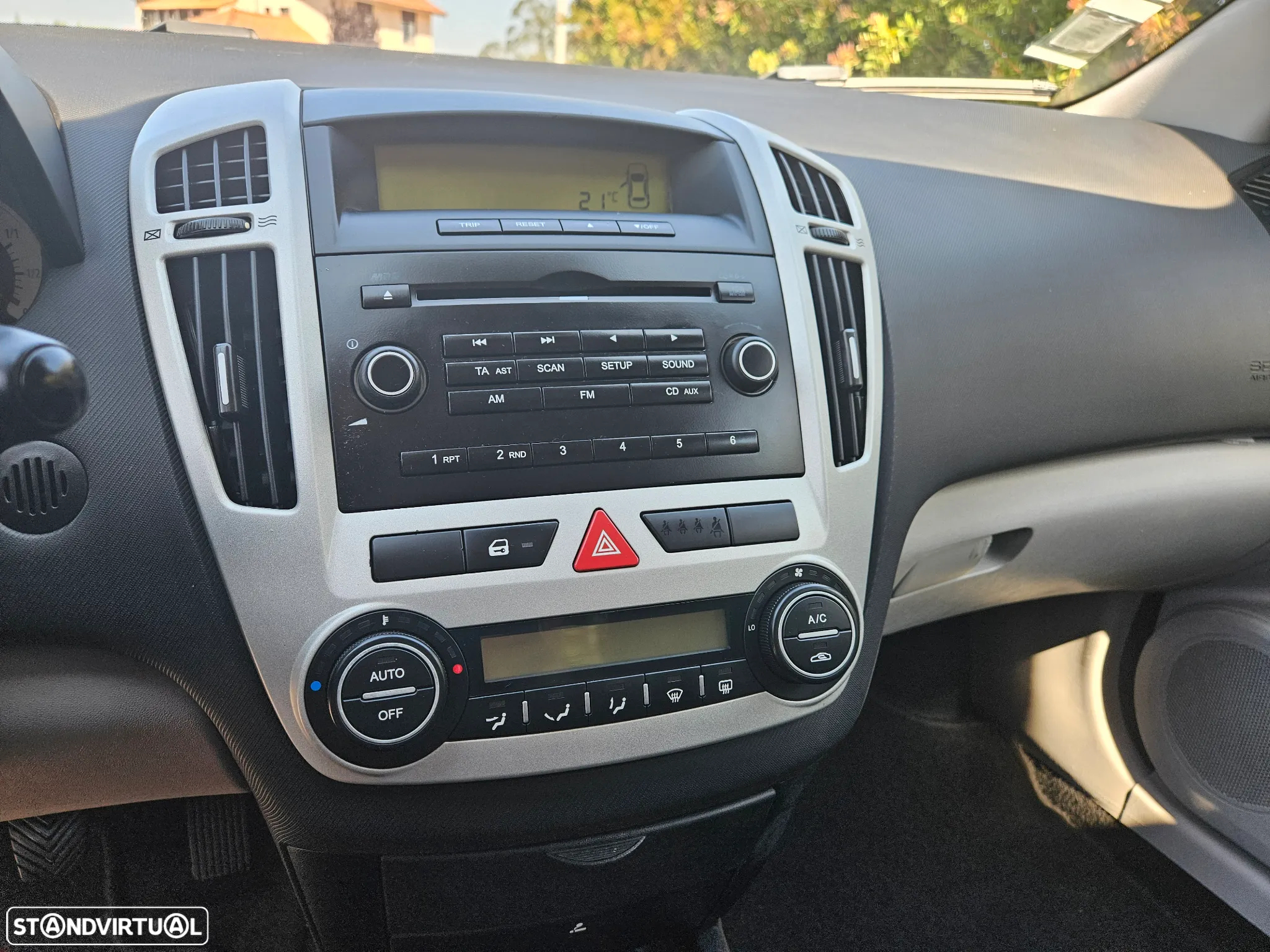 Kia Ceed SW 1.6 CRDi EX - 14