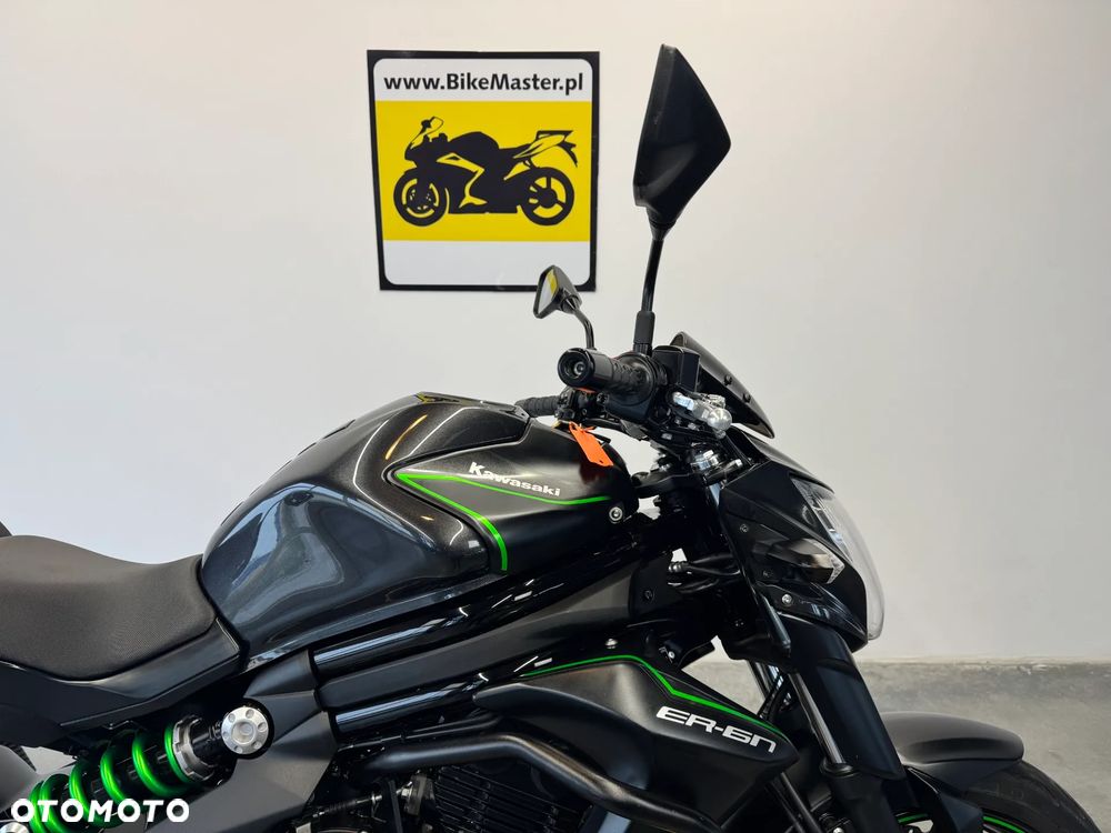 Kawasaki ER - 10