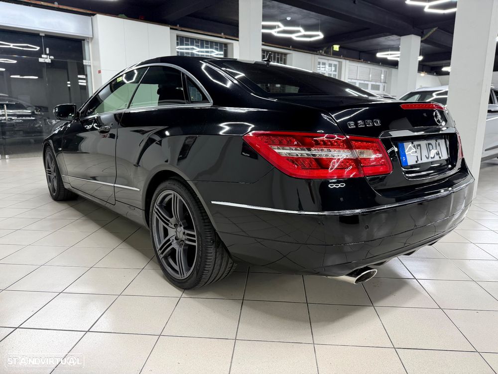 Mercedes-Benz E 250 CDi Avantgarde BlueEfficiency Auto. - 10