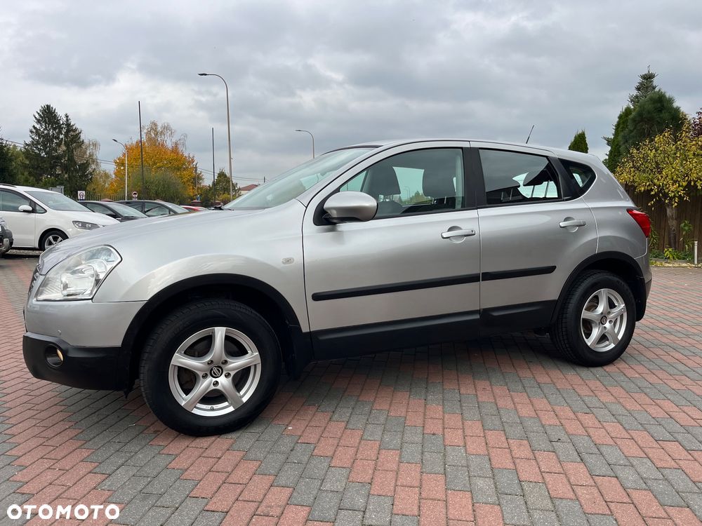 Nissan Qashqai 1.6 visia - 13