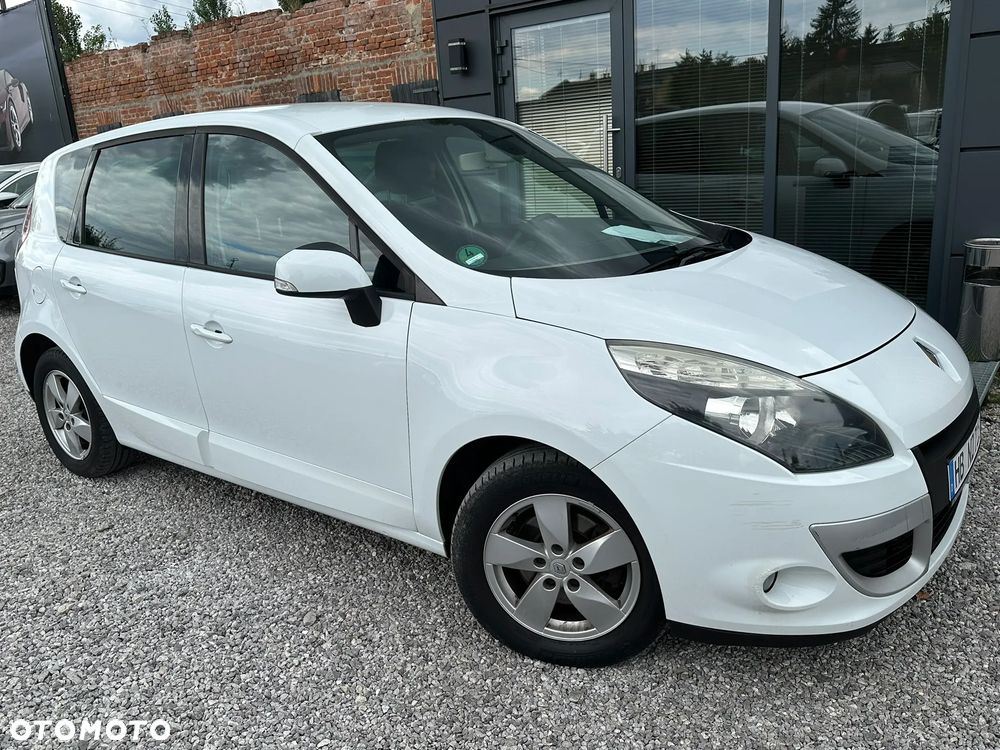 Renault Scenic 1.5 dCi Emotion - 26