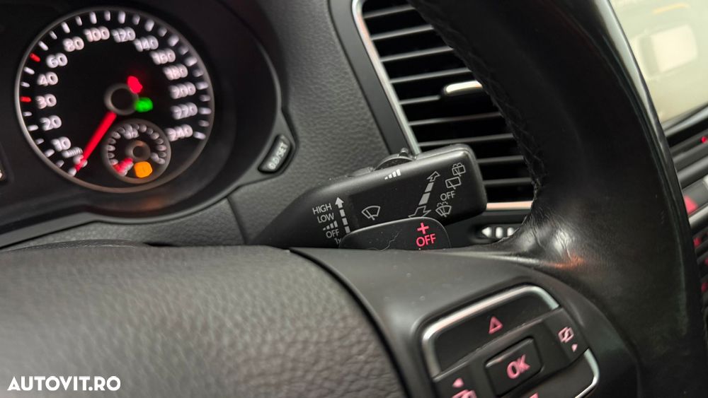 Volkswagen Sharan 2.0 TSI DSG Highline - 34