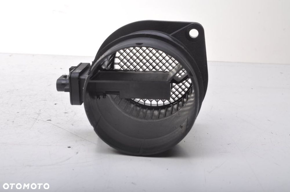 AUDI A4 B8 2.0 TDI PRZEPŁYWOMIERZ 0281002959 - 5