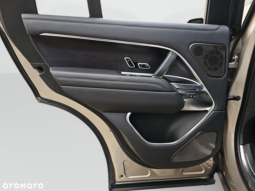 Land Rover Range Rover - 27