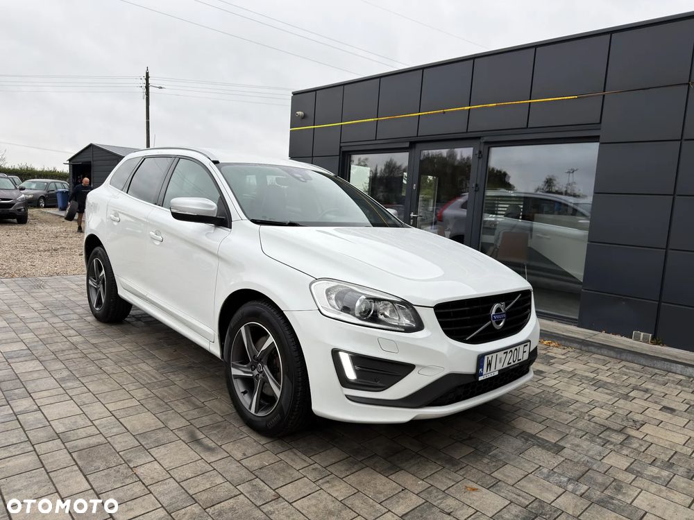 Volvo XC 60 D4 AWD R-Design - 10