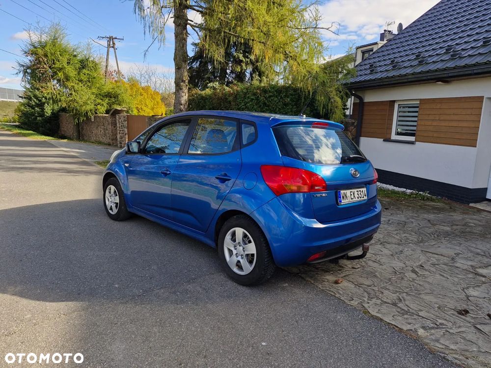 Kia Venga 1.4 CVVT Business Line - 13