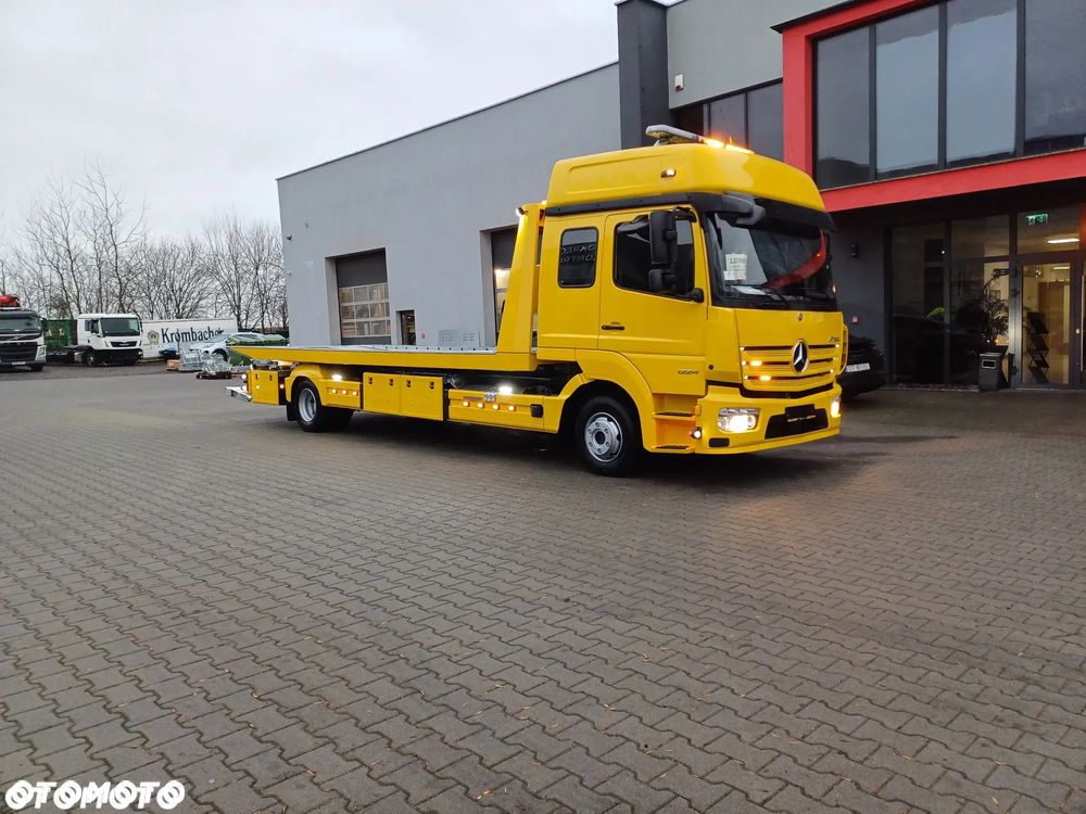 Mercedes-Benz ATEGO - 17