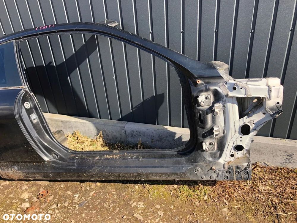 ĆWIARTKA PRAWA STRONA CAŁY BOK BMW 6 E63 - 2