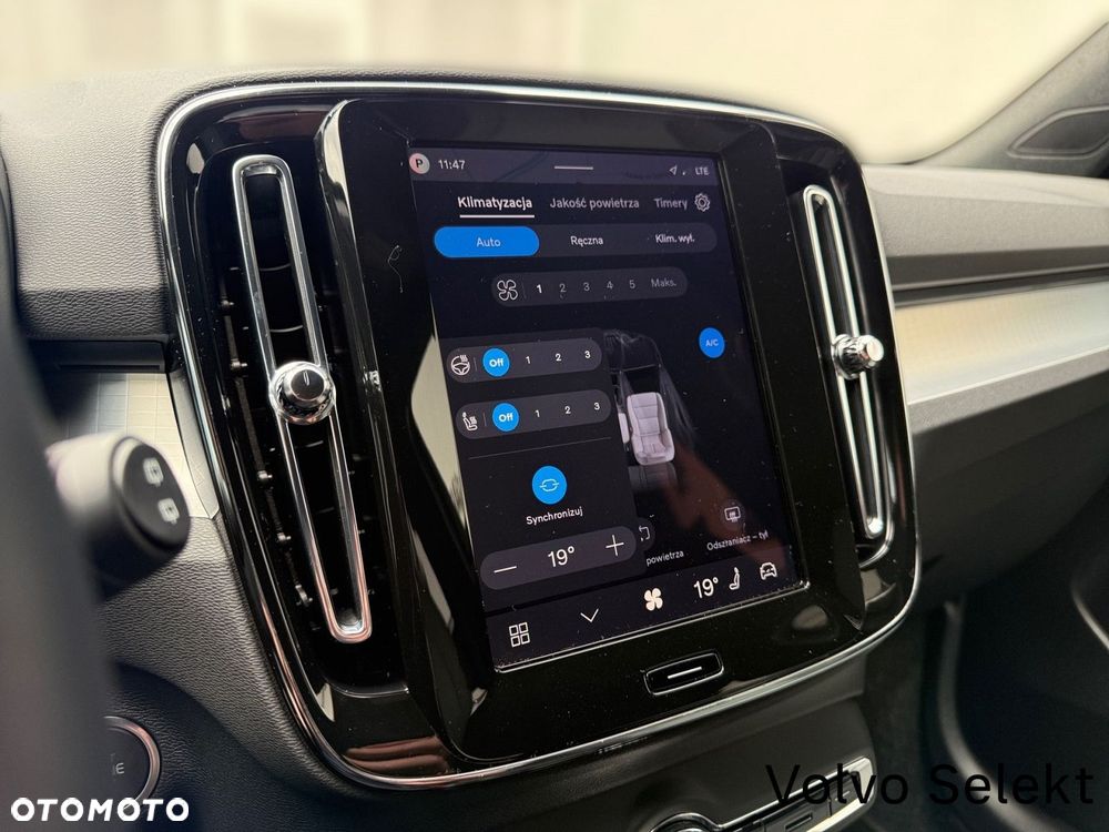 Volvo XC 40 - 23