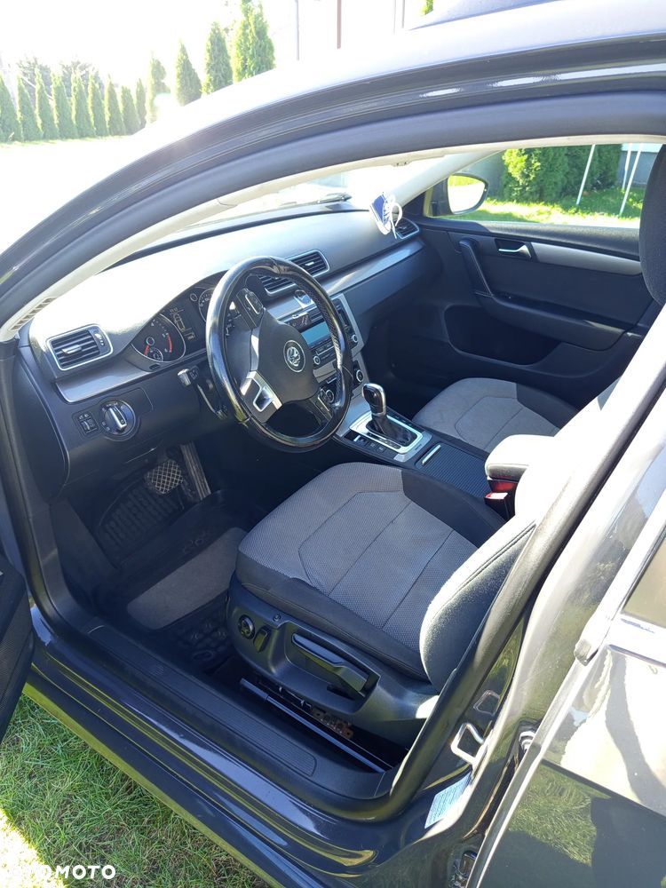 Volkswagen Passat 2.0 TDI DPF DSG 4Motion Comfortline - 6