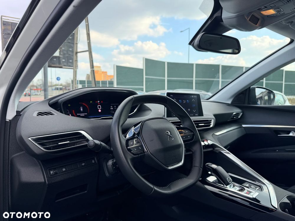 Peugeot 3008 1.5 BlueHDi Active Pack S&S EAT8 - 13