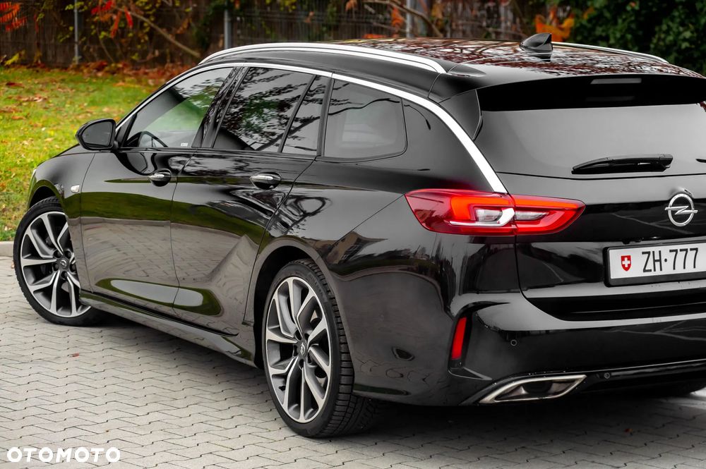 Opel Insignia 2.0 T 4x4 GSi S&S - 39