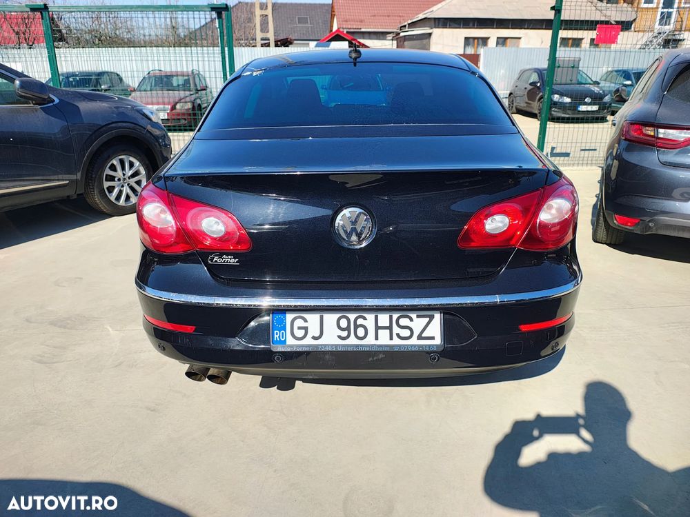 Volkswagen Passat 2.0 TDI BlueMotion Technology Exclusive - 20