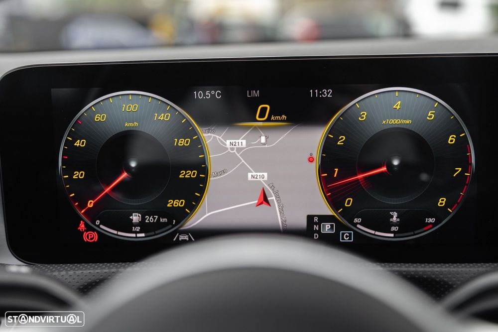 Mercedes-Benz CLA 250 7G-DCT AMG Line - 15