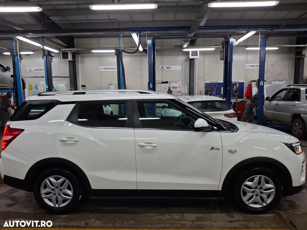 SsangYong Tivoli Grand - 5