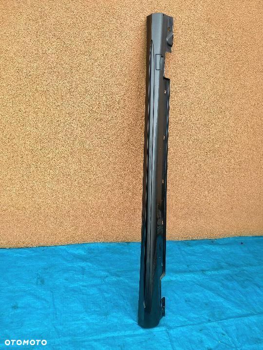 Mercedes W212 Lift Listwa Nakładka Progowa Prawa AMG Kolor 755 - 1