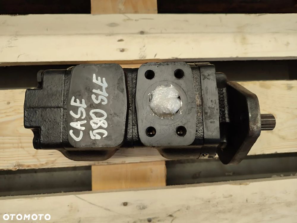 Pompa hydrauliczna 6102161M91 Parker Case 580 SLE - 2