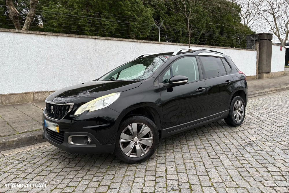 Peugeot 2008 1.2 PureTech Style - 24