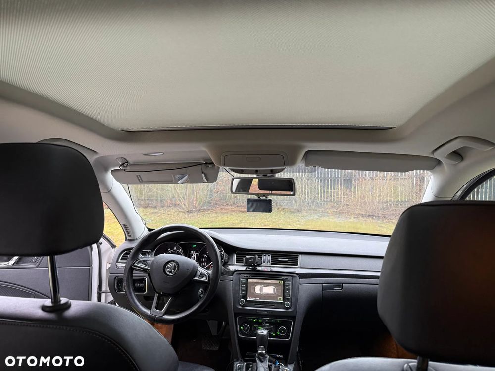 Skoda Superb 2.0 TSI L&K DSG - 12