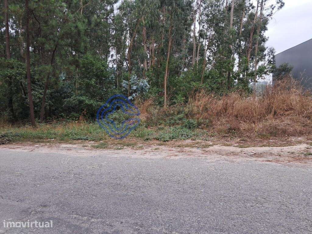 Terreno Industrial  com  3200m2 - Grande imagem: 2/10