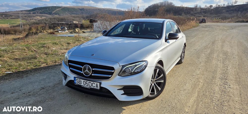 Mercedes-Benz E 220 d 4MATIC Aut. - 4