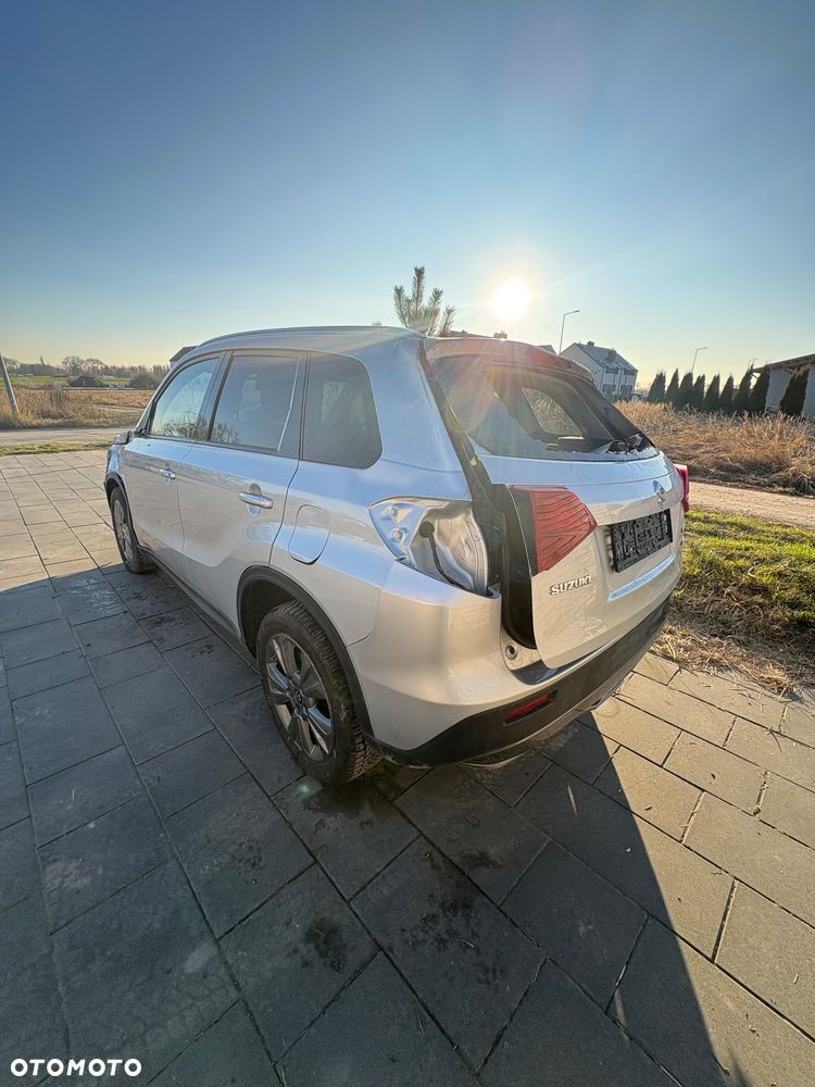 Suzuki Vitara 1.4 Boosterjet mHEV Premium Plus 2WD - 4