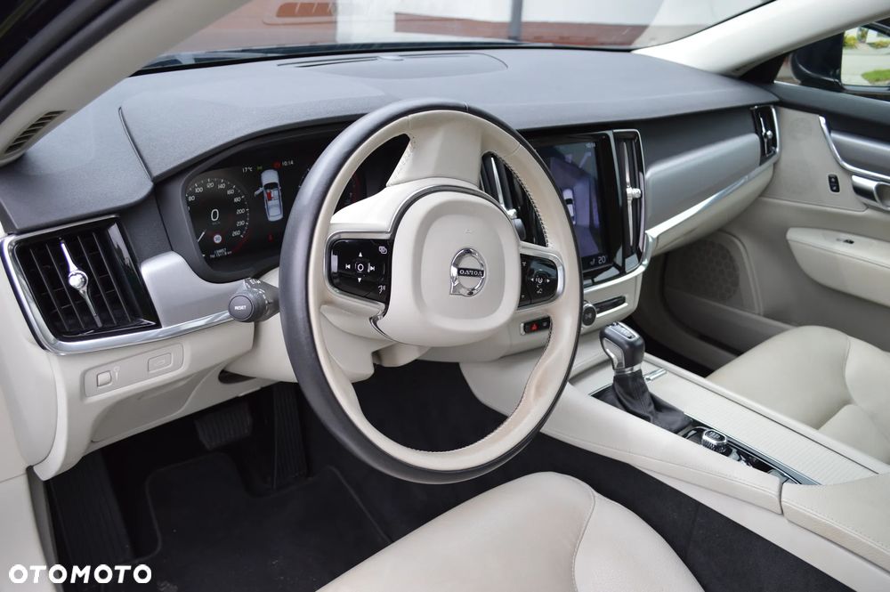 Volvo S90 T6 AWD Momentum - 5
