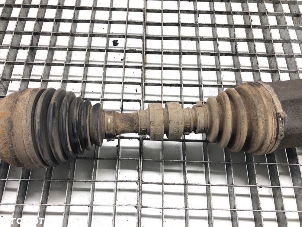 PÓŁOŚ LEWY PRZÓD - 267.00 PLN - RENAULT KOLEOS I (HY_) 2008 - 2022 2.0 dCi 4x4 (HY0B) 127 kW - 4