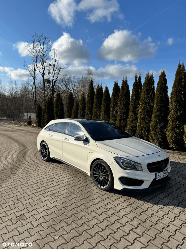 Mercedes-Benz CLA AMG 45 4Matic 7G-DCT - 4