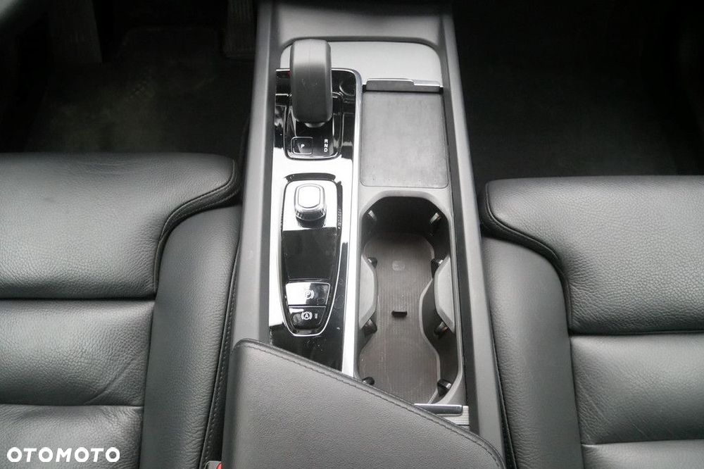 Volvo XC 60 - 11