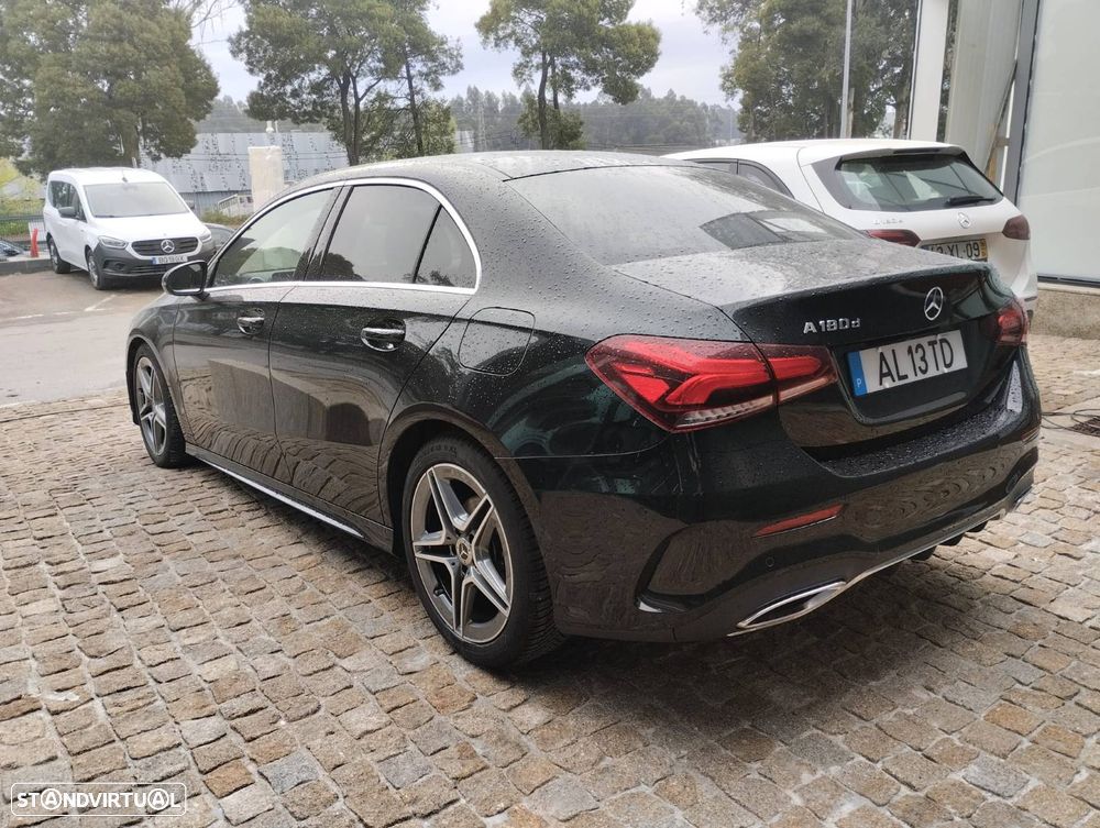 Mercedes-Benz A 180 Limousine d AMG Line - 7