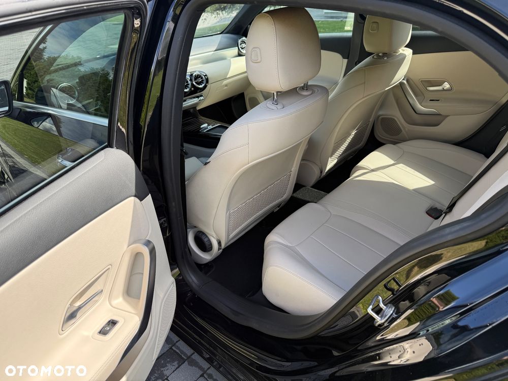 Mercedes-Benz Klasa A 200 Progressive 7G-DCT - 17