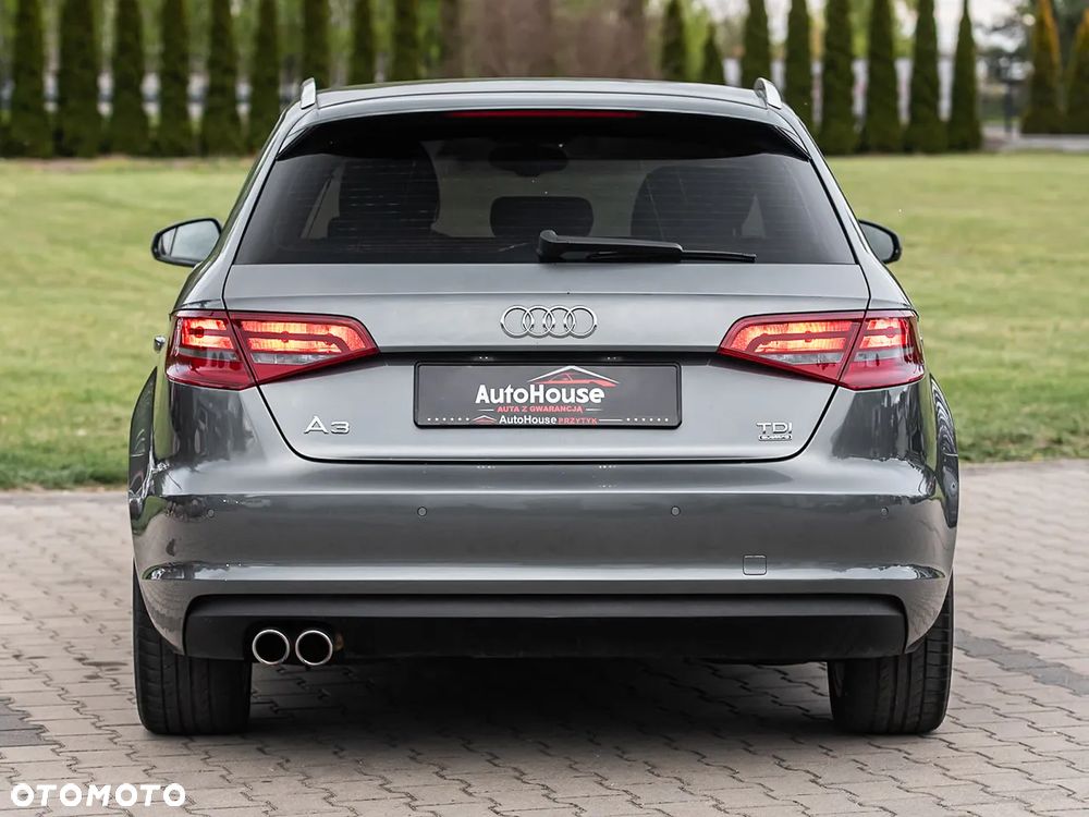 Audi A3 Sportback 2.0 TDI (clean diesel) S line Sportpaket - 9
