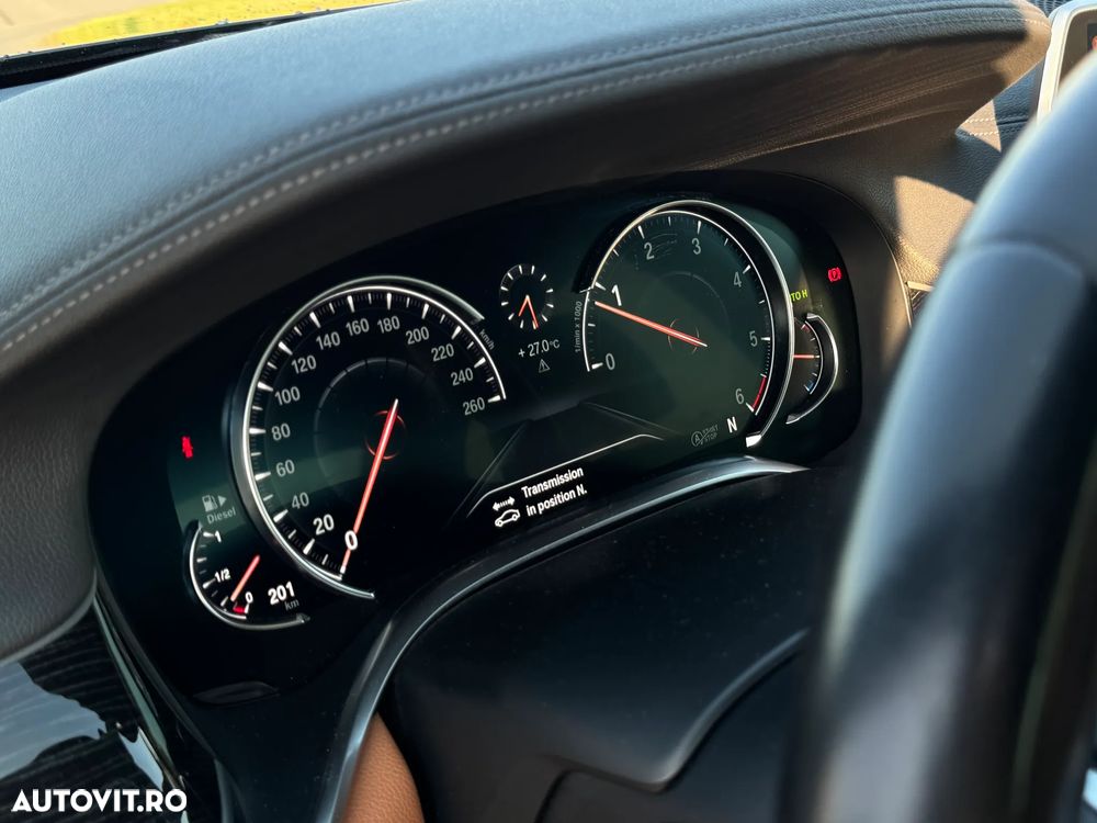 BMW Seria 7 - 27