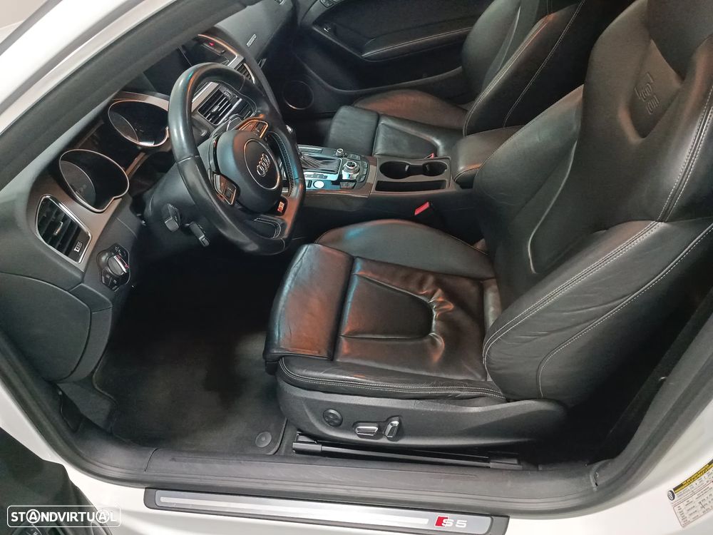 Audi S5 Cabrio. 3.0 TFSi quattro S tronic Exclusive - 16