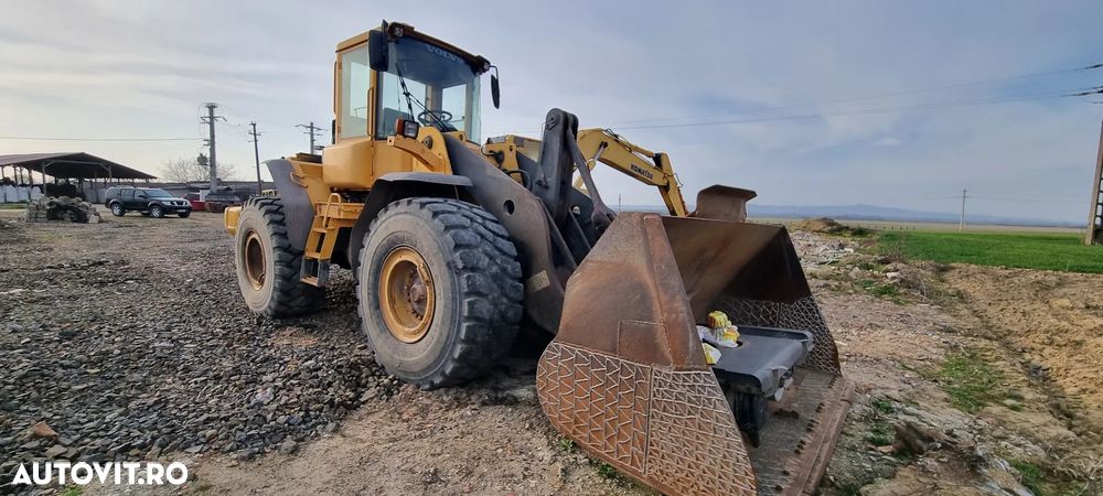 dezmembrez VOLVO L110E - 2