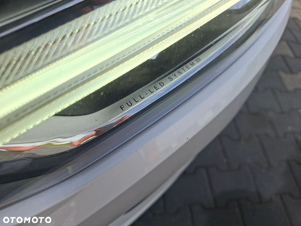 Volvo XC 60 - 40